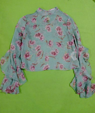 Forever 21 Floral Blouse