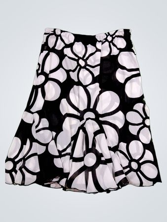 MULTIPLES Black and White Floral Skirt