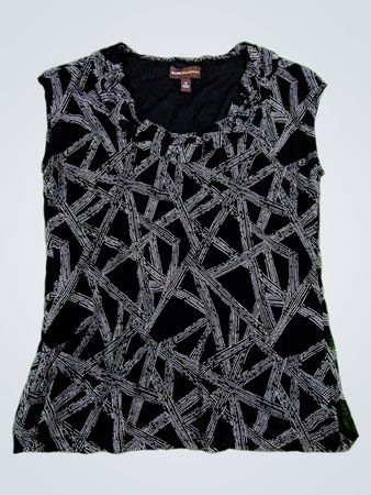 Dana Buchman Black and White Patterned Sleeveless Top