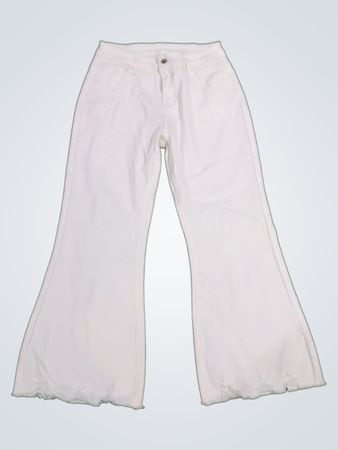 Weiße Flare-Jeans