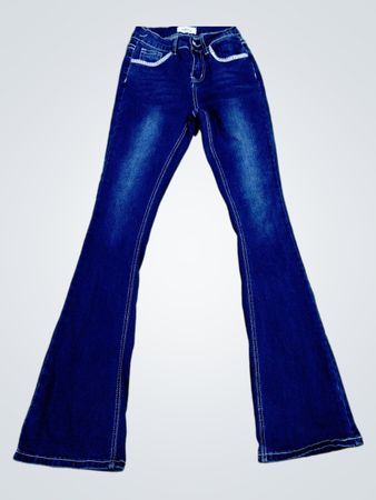 Bambus ausgestellte Jeans