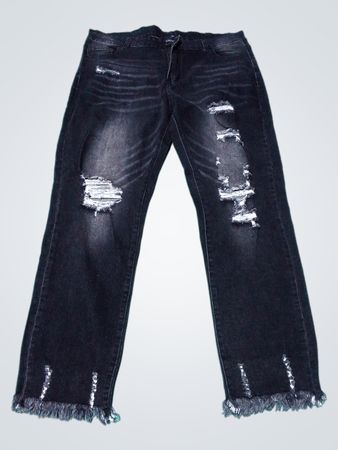 Schwarze, verwaschene Jeans aus Denim mit ausgefranstem Saum