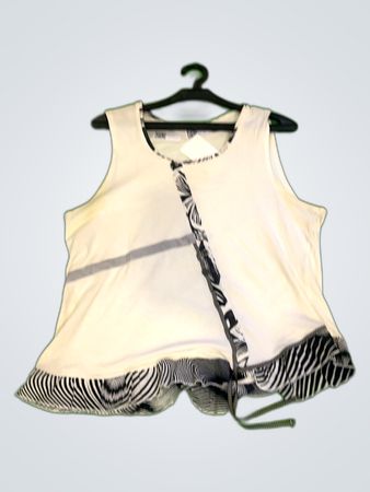 SYM Sleeveless Top