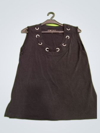 KOOVI Black Sleeveless Eyelet Tank Top