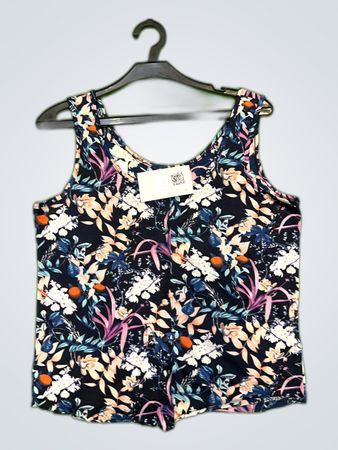 Jennifer Taylor Floral Printed Camisole