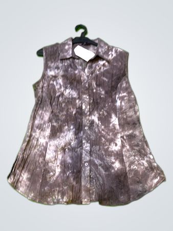 Designer's Printed Sleeveless Blouse