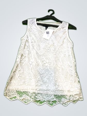 Atmosphere White Lace Sleeveless Blouse