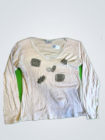 Antonelle Beaded V-Neck Long Sleeve Top