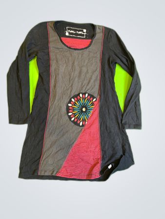 noos noos Long Sleeve Top with Floral Design