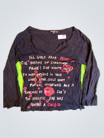 Jennyfer Graphic Long Sleeve Top