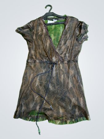 Braunes Tarnkleid