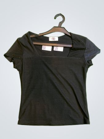 Schwarzes T-Shirt
