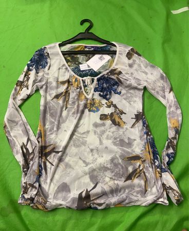 MGXX Floral Print Long Sleeve Top