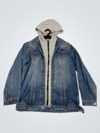 Jeansjacke mit Kapuze