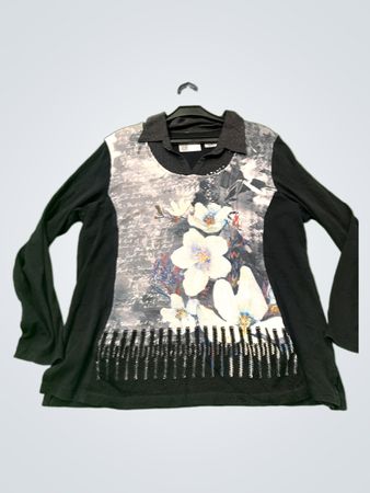 Schwarzes Blumen Langarmhemd