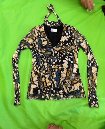 SusyMix Schmetterlingsdruck Langarmtop