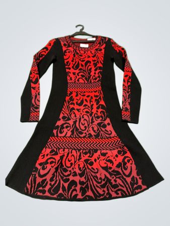 Tuzzi Rot und Schwarzes Kleid