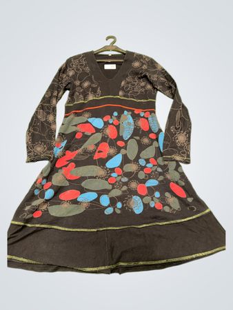 Schwarzes Blumenkleid