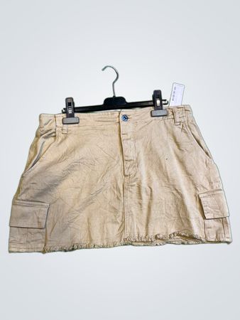 Pull&Bear Khaki Shorts