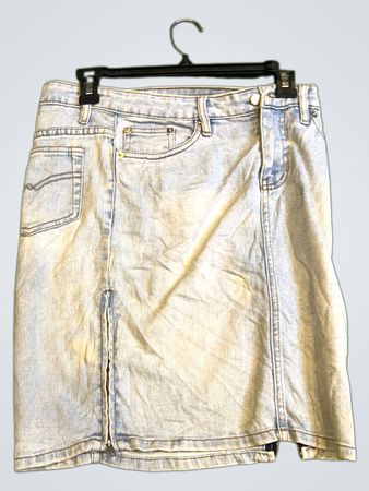 Hellblaues Denim-Rock