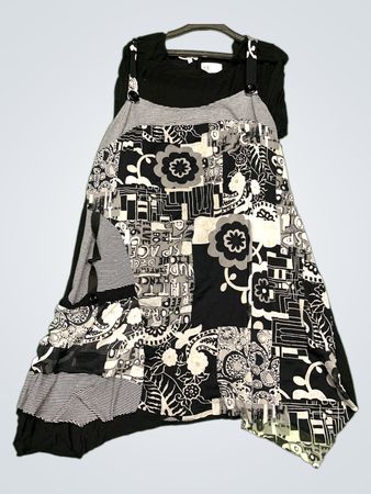 Vêtissimo Black Patchwork Print T-Shirt