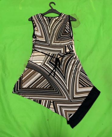 PATRICE BREAL Damen Kleid ohne Ärmel mit geometrischem Druck