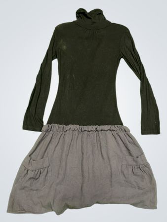 Phildar Schwarzes und Graues Rollkragenkleid mit Taschen
