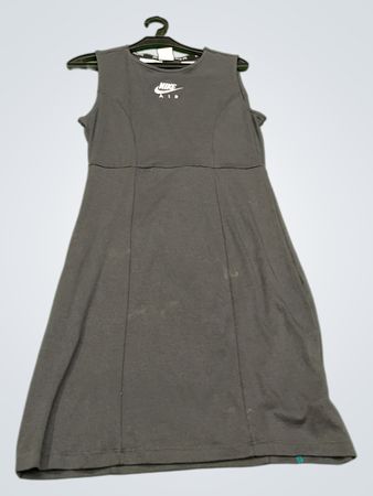 Nike Ärmelloses Kleid