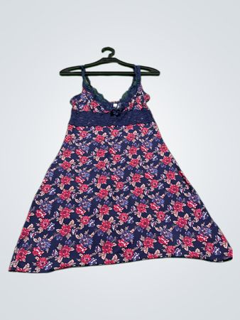 Vintage Vanguard Floral Nachthemd