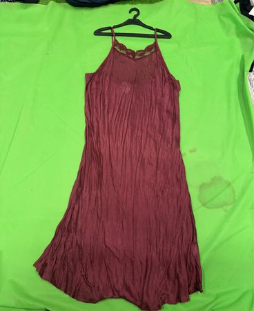 Braun Latzkleid