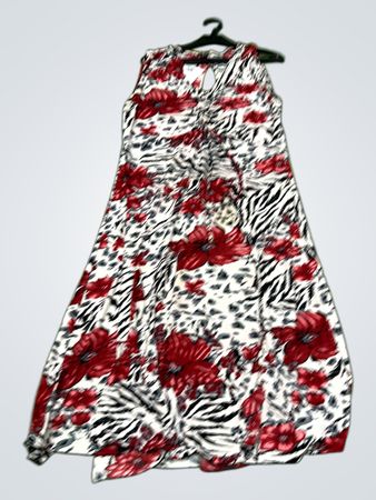 Maxikleid mit floralem und animalischem Muster