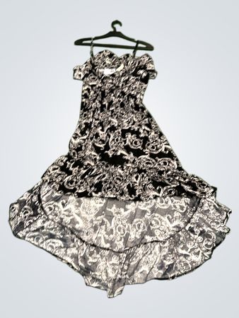LARA Damen Schwarz-Weiße Gemusterte High-Low-Kleid