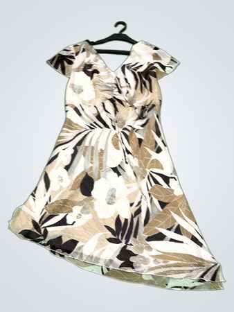 Frauen V-Ausschnitt Blumenmuster Kleid