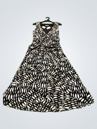APANAGE femme Schwarzes und Weißes Abstraktes Druck Maxi Kleid