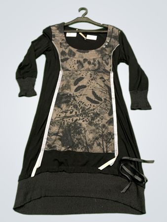Vintage Vanguard Schwarzes Kleid mit grafischem Druck