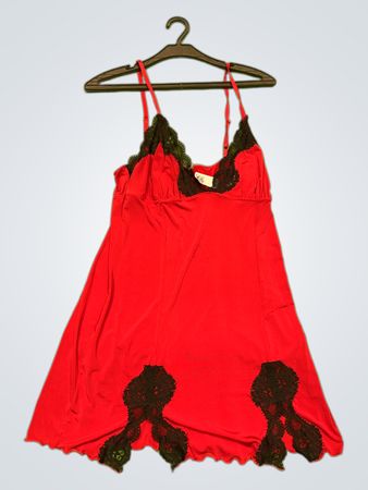 Jezebel Red Lace Trim Nachthemd