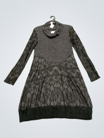 BODA Damen Graues Spitzenmuster Langarmkleid mit Rollkragen