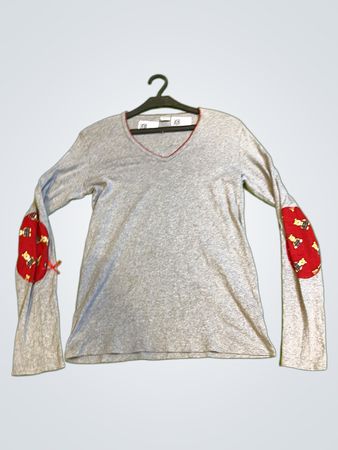 United Colors of Benetton Graues Langarmhemd mit Bärenpatch-Ärmeln