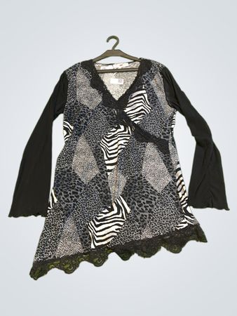 Nach dem Regen... PARIS Patchwork Print Langarmshirt