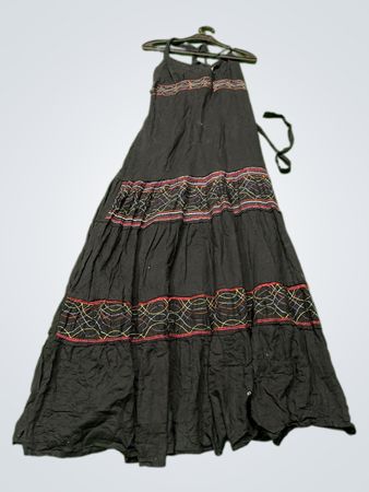 Promod Schwarzes Besticktes Maxikleid