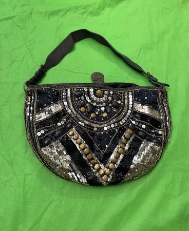 Perlen Schultertasche