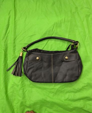F&F Schwarze Leder Schultertasche