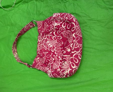 Vera Bradley Gep quiltete Schultertasche