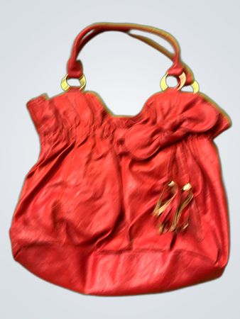 Rote Lederhandtasche mit Schleifendetail
