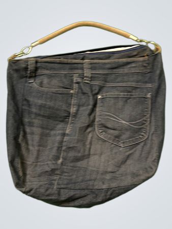 Denim Schultertasche mit Lederelementen