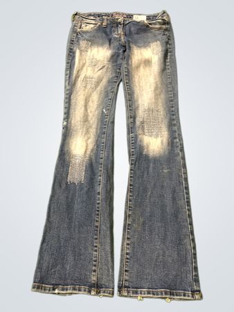 Success Flared Jeans mit Strassverzierungen