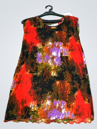 Ärmelloses Kleid mit abstraktem Druck