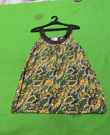 Farben der Welt Blätterdruckkleid
