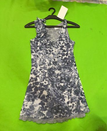 Vintage Vanguard Damen ärmelloses Kleid mit Rüsche am Ausschnitt