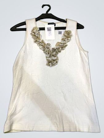 TAIFUN COLLECTION Weißes ärmelloses Oberteil mit verziertem Ausschnitt
